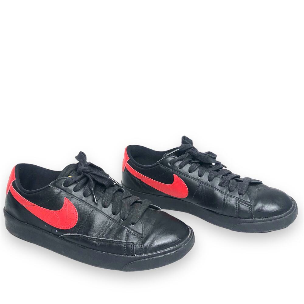 Nike Sneaker Blazer Low Black Red Russian Floral 8.5